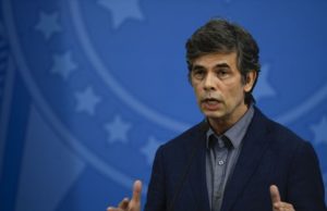 Teich deixa o Ministério da Saúde antes de completar um mês no cargo