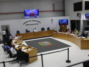 Câmara aprova manutenção dos salários para a próxima Legislatura