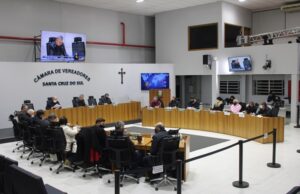 Vereadores aprovam quatro projetos na sessão dessa segunda-feira