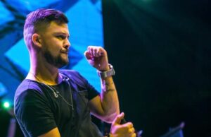 Rotary realiza live beneficente com Moisés Damé