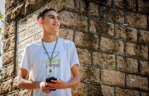 Instituto Crescer Legal: Jovens aprendizes se apresentam nas redes sociais