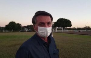 Bolsonaro diz que novo teste manteve resultado positivo para Covid-19