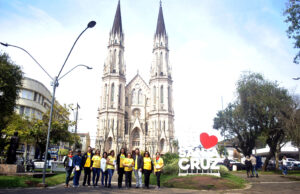 Mantenedora do CVV completa 15 anos