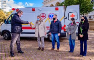 Souza Cruz doa ambulância equipada para Prefeitura de Santa Cruz do Sul