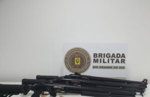 Brigada Militar recebe três carabinas calibre 12
