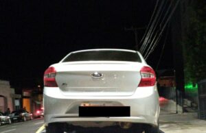 Brigada Militar de Santa Cruz prende homem com veículo roubado