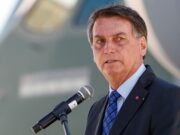 Bolsonaro sanciona lei que cria linha de crédito para autônomos