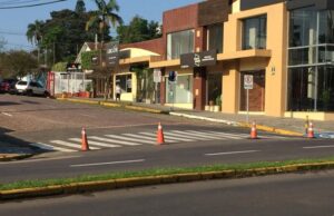 Motoristas devem ter atenção em ponto bloqueado