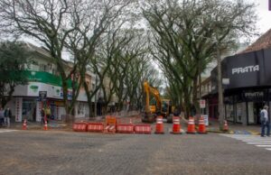 Quadra entre a 28 de Setembro e a Borges de Medeiros ficará totalmente bloqueada