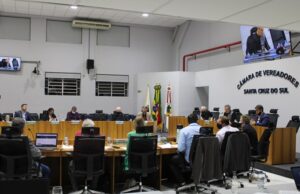 Quatro projetos na pauta da sessão desta segunda-feira
