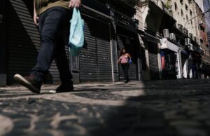 Confiança do empresário e do consumidor cresce na prévia de setembro