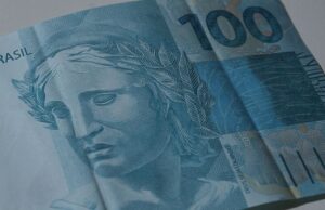 PIB recua 9,7% no segundo trimestre