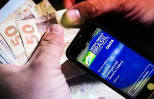 Caixa paga 2ª parcela de R$ 300 da extensão do auxílio emergencial