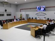 Sessão da Câmara debate quatro novos projetos do Executivo