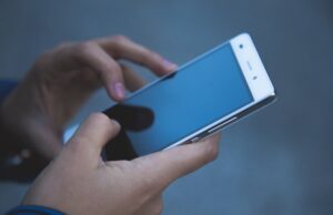 Santa-cruzense sofre tentativa de golpe com uso de dólares