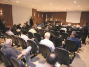Candidatos a prefeito se reúnem em encontro da Assemp