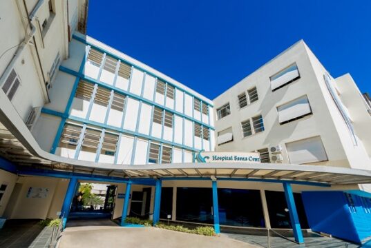 Saúde | Hospital Santa Cruz volta a atingir lotação máxima