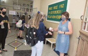 Nesta semana, 14 escolas estaduais retomam aulas em Santa Cruz