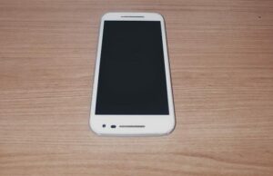 Dupla é presa por roubo a pedestre no centro de Santa Cruz