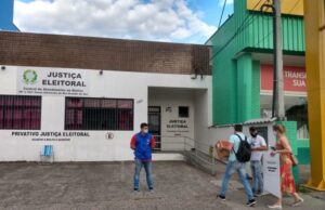 Primeiras urnas chegam à Justiça Eleitoral de Santa Cruz do Sul