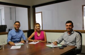 Vereadores eleitos do PTB fazem visita à Câmara