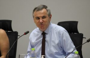 Elstor Dessbessell promulga lei da liberdade econômica