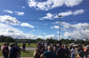 Devido novas restrições, setor de eventos realiza manifestação em Santa Cruz