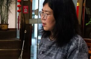 China condena jornalista a quatro anos de prisão por relatar vírus em Wuhan