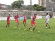 Santa Cruz anuncia três reforços e troca do preparador físico