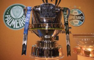 Palmeiras decidirá Copa do Brasil em casa contra Grêmio