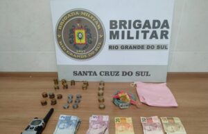 Mulher é presa com 57 gramas de crack no Bairro Santa Vitória