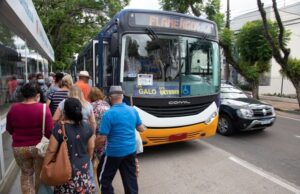 Prefeitura apresentará proposta ao MP para diminuir valor da passagem