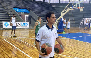 Athos Calderaro: foco e otimismo marcam primeiras semanas de treino do U.Corinthians