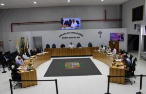 Vereadores autorizam abertura de programa de recuperação de renda para empresas