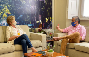 Helena Hermany e Edson Brum discutem projetos de desenvolvimento econômico