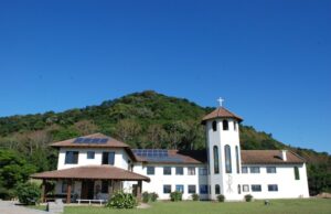 Mosteiro da Santíssima Trindade: um lugar de paz e espiritualidade