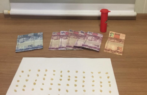 Brigada Militar prende homem de 18 anos por tráfico de drogas em Santa Cruz