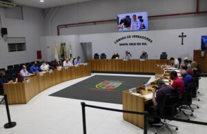 Vereadores aprovam seis projetos na sessão