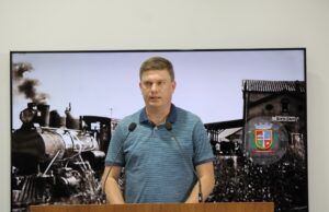 Henrique sugere debate conjunto para a construção do projeto de proteção às mulheres em bares e restaurantes