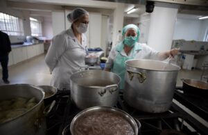 Cozinha hospitalar: refeições são feitas com todo cuidado e carinho