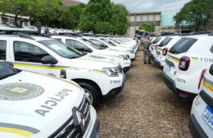 Governo entrega 221 veículos para BM entre viaturas semiblindadas, motos e ônibus