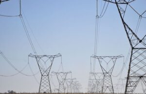 Senado aprova redução na tarifa de energia elétrica por cinco anos