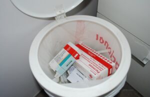 Santa Cruz descarta cerca de 80 quilos de medicamentos mensalmente