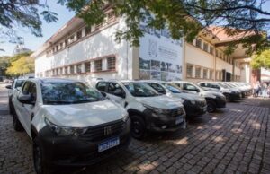 Santa Cruz recebe veículo para inspetoria de defesa agropecuária