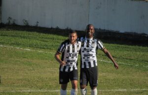 Santa Cruz confirma classificação para a semifinal