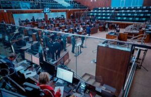 Assembleia aprova PEC que retira exigência de plebiscito para venda de estatais