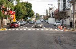 Trânsito na esquina das ruas Júlio de Castilhos e Venâncio Aires sofre alterações