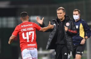 Inter vence na estreia de Aguirre contra a Chapecoense