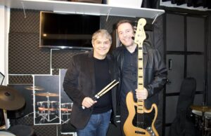 Baterista santa-cruzense tem trabalho validado por prodígio coreano