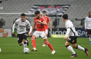 Inter marca primeiro, mas empata com o Corinthians